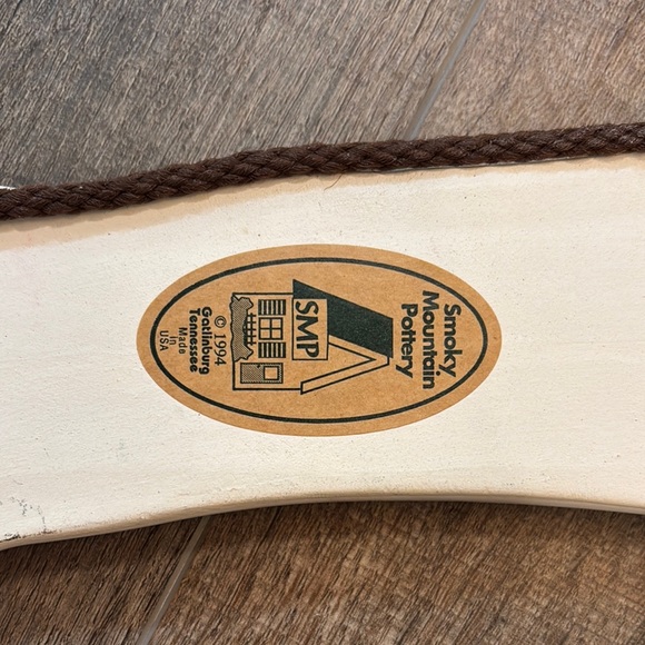 Dog Bone Ceramic‎ Wall Art Cream and Brown Made in USA 7.5” - Picture 7 of 9